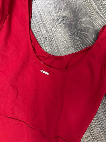 Haljine: GUESS crvena haljina, M veličine na lalafo.rs — 9 Haljine: GUESS crvena haljina, M veličine — 9