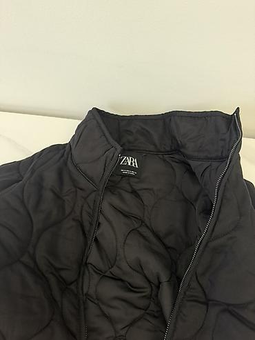 сумка шоппер купить: В наличии новая стеганая куртка ZARA. Цвет: черный. В отличном — 9