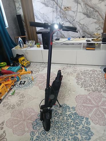 2 el scooter: Qet tezedı karobkadan sokub 1 defe yoxlamaq ucun surmusem.Baxan kımı — 7