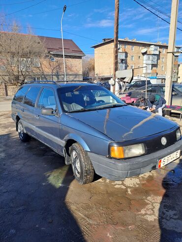 Volkswagen: Volkswagen Passat: 1991 г., 1.8 л, Механика, Бензин, Универсал