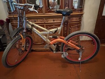 İşlənmiş Şəhər velosipedi Rambo, 28", sürətlərin sayı: 32, Ödənişli çatdırılma