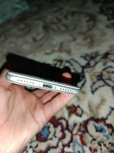 Apple iPhone: IPhone 8, Б/у, 64 ГБ, Белый, 100 % — 7