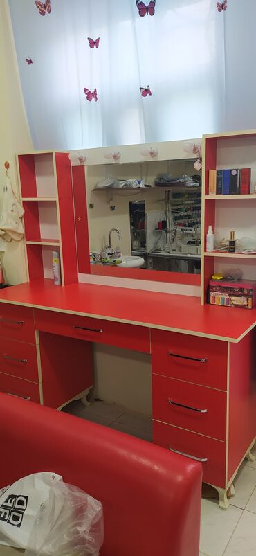 duz lampası: Gözəllik salonu üçün vizaj masası və güzgü sistemi - Rəng