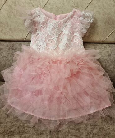 один владелиц: Детское платье, цвет - Розовый, Новый