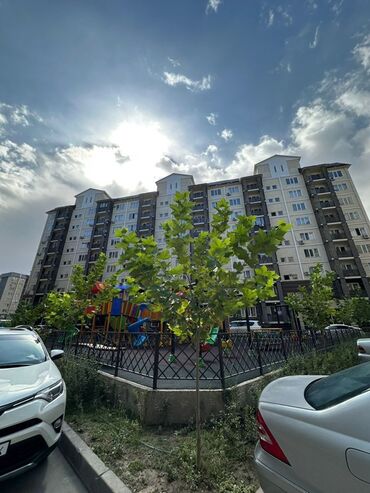 квартира элебаева: Продается 1 квартира в жилом комплексе « Молодежный квартал »