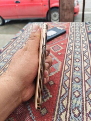 Boyunbağılar: IPhone 11 Pro