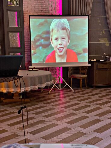 Avadanlığın icarəsi: Proyektor icarəsi,Proyektor kirayəsi Proyektor və ekran icarəsi — 2