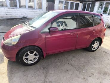 Honda: Honda Fit: 2004 г., 1.3 л, Вариатор, Бензин, Хэтчбэк — 4