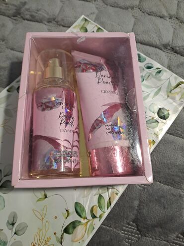 Šminka: Set kozmetičkih proizvoda – mirisi i ajlajneri/kajal - Parfem MRS — 17