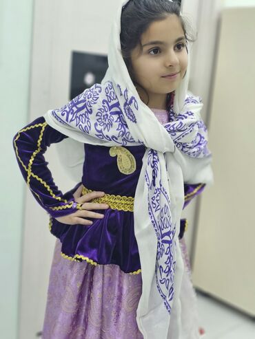 Milli geyimlər: Milli, karnaval, personaj və hərbi geyimlərin kirayəsi və satışı 10 — 10