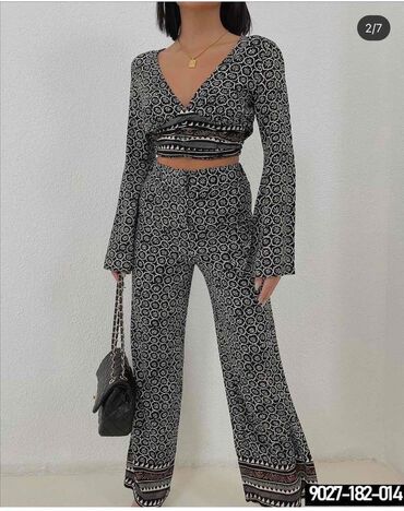 Kompleti: A-Dress, S (EU 36), M (EU 38), L (EU 40), Jednobojni, bоја - Crna