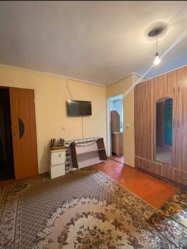 Продажа квартир: 1 комната, 29 м², Хрущевка, 4 этаж, Старый ремонт