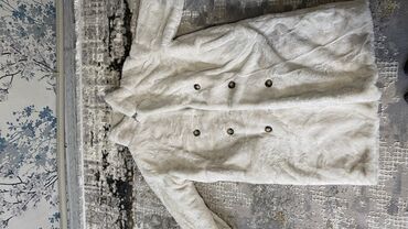 свадебное платье для беременных напрокат: Двустороннее зимнее пальто/куртка 2-в-1. - Одна сторона — мягкая