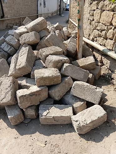 daş karxanası: 350 eded qiymeti 30 qepik tikintiye yararli — 1