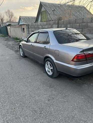 крыло на фит: Honda Accord: 2001 г., 1.8 л, Автомат, Бензин, Седан — 5