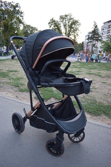 Kolica za bebe: Kolica za bebe BBO 3 u 1 – crna sa zlatnim detaljima - black gold — 3