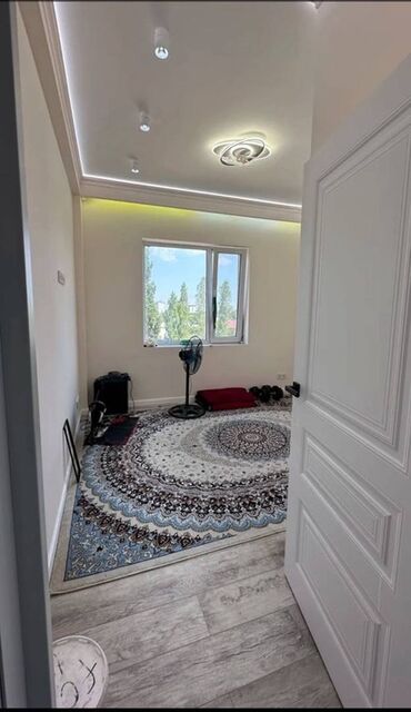 сдаю квартиру в районе кудайберген: 2 комнаты, 40 м², Индивидуалка, 3 этаж, Евроремонт