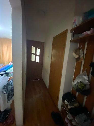 104: 2 комнаты, 42 м², 4 мкр 104 серия, 1 этаж — 4