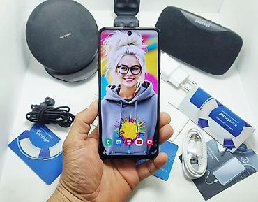 Samsung: Samsung Galaxy A51, Б/у, 64 ГБ, цвет - Черный, 2 SIM — 2