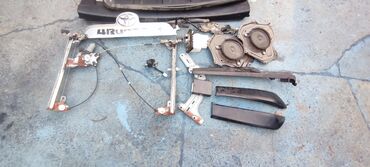 Крышки багажника и комплектующие: Накладка крышки багажника Toyota, 2010 г., Оригинал — 7