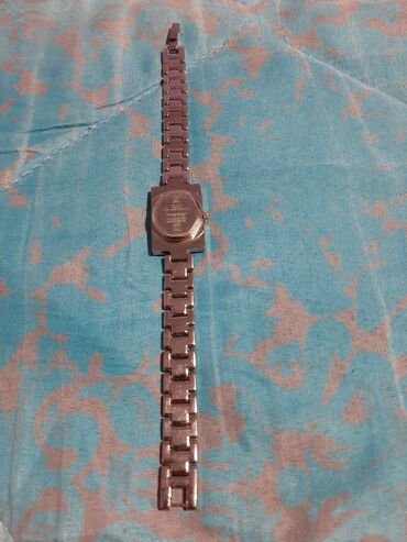 Ručni satovi: Zenski sat Kubos ispravan sat je kao nov sa cirkonima plavim i u — 4