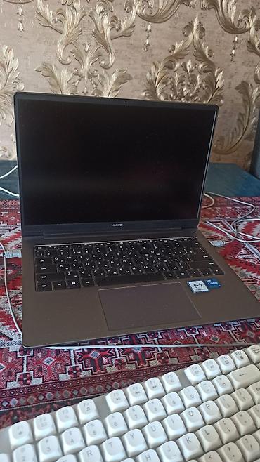 ipohone 14: Huawei MateBook D14 noutbuku - Model: Huawei MateBook D14 (14") - — 3