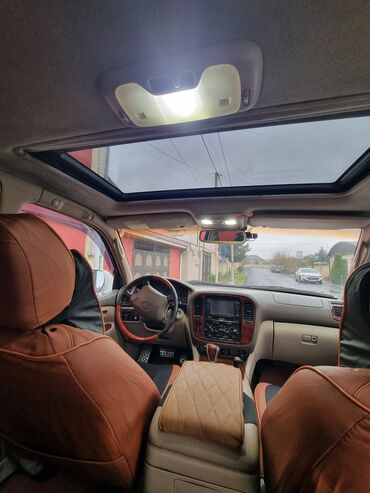 Toyota: Toyota Land Cruiser 2002 – baxımlı, əziyyət görməyib. Ağ rəngdədir — 15
