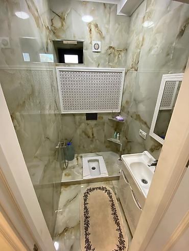 Продажа коттеджей и домов: 4 комнаты, 250 м², 4 соток, Бишкек, Риэлтор — 15