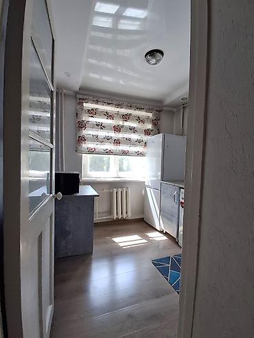 свердловский: 🏡 Продаётся 2-комнатная возле Свердловского соцфонда 📐 Площадь 41,5 — 6