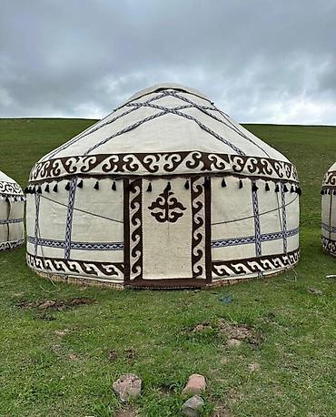 блиярд стол: Юрта традиционная кочевая - Каркас: решетчатые стены (кереге), купол — 3
