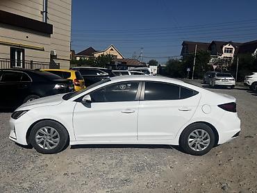 Продажа авто: Hyundai Avante: 2019 г., Газ, Седан — 4