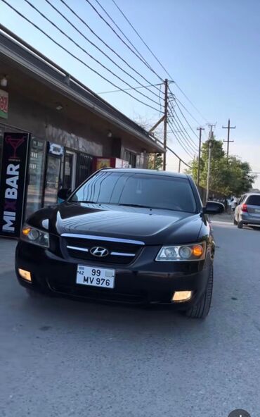 мерседес сапог грузовой в бишкеке: Hyundai Sonata sedan – qara rəng. - Kuzov: 4 qapılı, qara rəng, xrom
