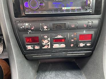 Audi: Audi A6: 2002 г., 2.4 л, Механика, Бензин, Седан — 12