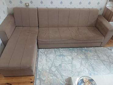 ikinci əl kunc divan: Künc divanı – L‑şəkilli, qəhvəyi rəng. - Üç nəfərlik oturacaq hissəsi — 1