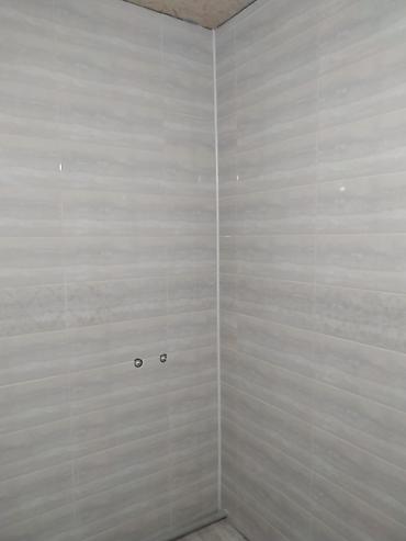 Плиткаларды төшөө: Сварочные работы кафель очок салабыз сантехник жумуштары обой краска — 9