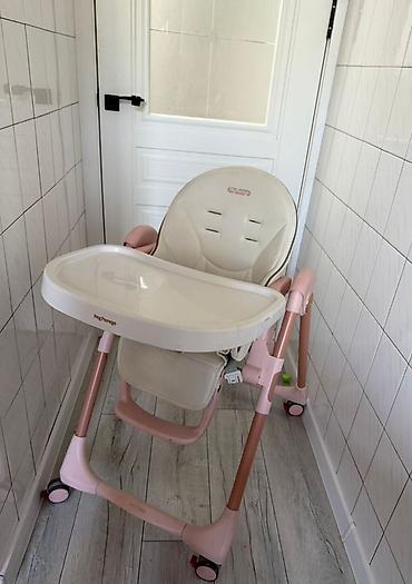 me: Стульчик для кормления, Б/у, Peg perego, Пластик, Трансформер, цвет - Розовый, Самовывоз, Платная доставка — 3