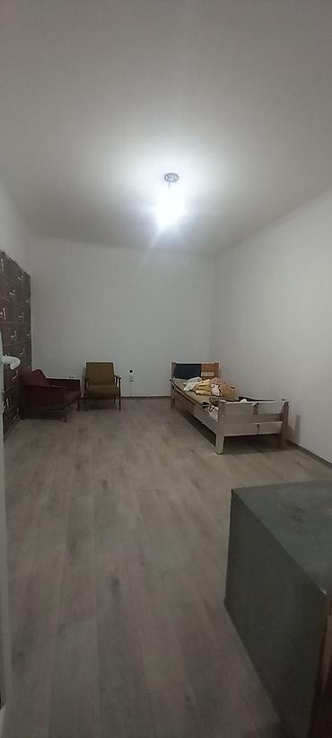улан мкр: Продается 1 кв 40 м2 0/ 9 в мкр Улан -2 .Отопление электрическое — 3