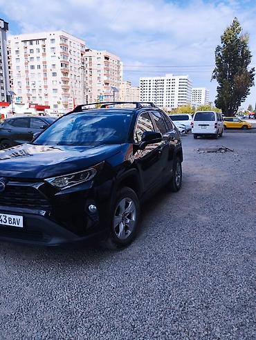 highlander 2017: Toyota RAV4: 2021 г., 2.5 л, Автомат, Гибрид, Кроссовер — 2
