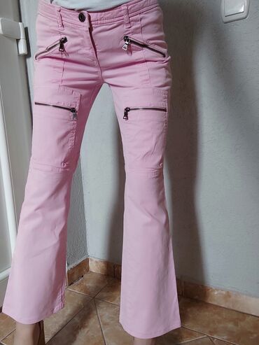 Pantalone: Guess puder roze,nove,s,7/8 — 5