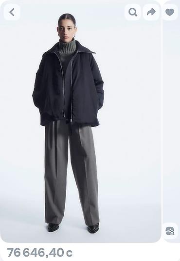 Пуховики и зимние куртки: COS бренд, размер L. Женская утеплённая куртка-оверсайз — 4