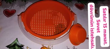 Oyuncaqlar: Satılır 25 manat.Sovet dövrünün istehsalı.Təzədir — 5