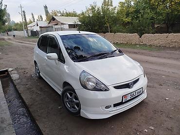 Honda Fit: 2002 г., 1.3 л, Автомат, Бензин, Хэтчбэк