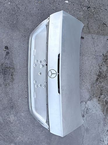bud e9: Крышка багажника Mercedes-Benz, 2003 г., Б/у, Оригинал — 1