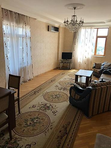 3 korona: İcarəyə verilir 3 otaqlı yeni tikili 128 m², Nərimanov r. 800 AZN/ay — 3