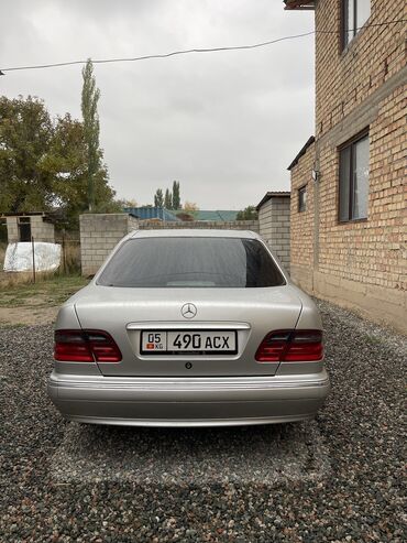 Mercedes-Benz: Mercedes-Benz : 2000 г., 2.2 л, Механика, Дизель, Седан