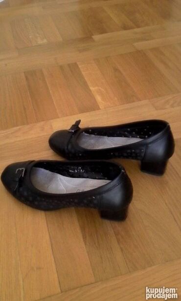 Salonke: Salonke, Safran, 39 na lalafo.rs — 10 Salonke: Salonke, Safran, 39 — 10