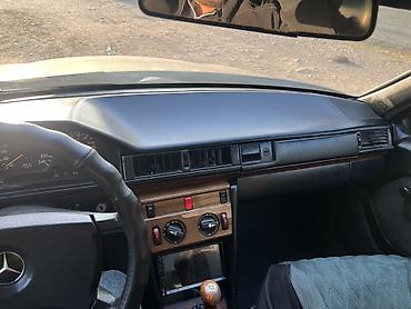 е34 34 e34: Mercedes-Benz W124: 1991 г., 2.2 л, Механика, Бензин, Седан — 3