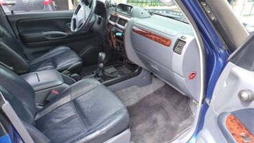 Toyota: Toyota Land Cruiser: 3.4 l. | 2000 έ. SUV/4x4 — 6