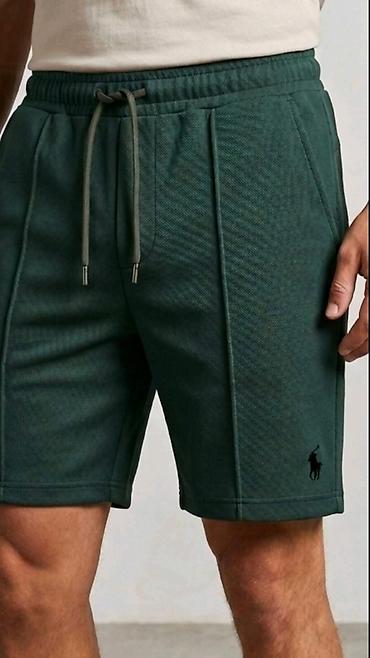 Bermude i šortsevi: Model: Polo, sportska Elegancija, pegla napred Znak: Vezen Serija — 14