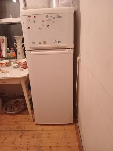 soyuducuya qaz vurulmasi: Б/у 2 двери Beko Холодильник Продажа, цвет - Белый